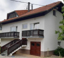 Kuća - u udjelu ½, Radovica, 8330 Metlika